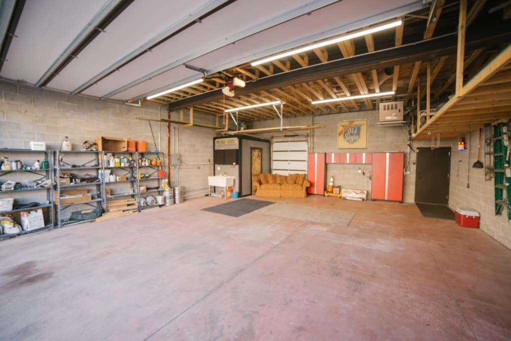 Villa Chicago Mid-Century Gem Steps From United Center Exterior foto